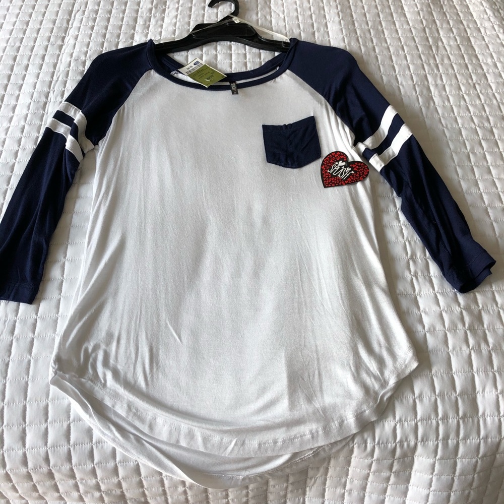3/4 sleeve shirt